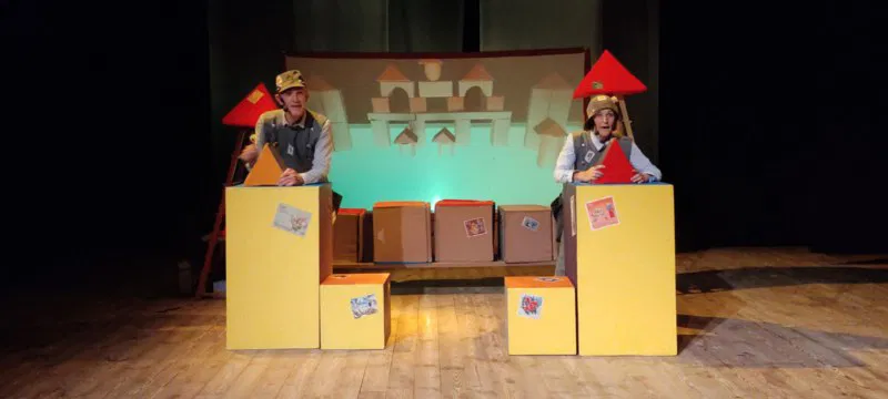 Teatras „Avilys“ kviečia į spektaklį „Džiugena ir Rūgena“! Teatras „Avilys“ kviečia į spektaklį „Džiugena ir Rūgena“!