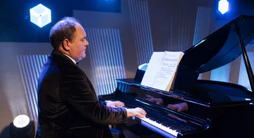 WHITE & BLACK. The Magic of Piano