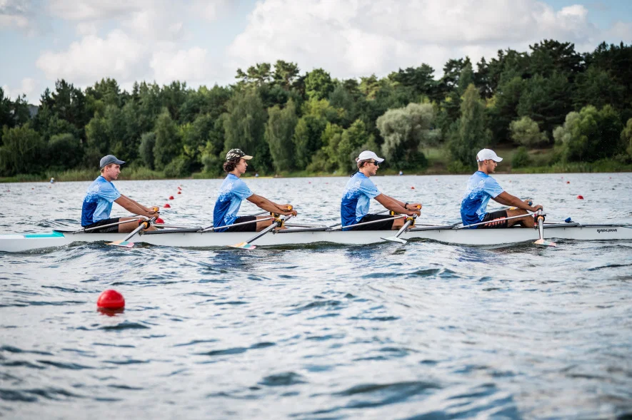 Sporto mokykla „Bangpūtys“ kviečia vaikus ateiti ir susipažinti su irklavimu!