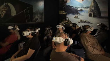 Virtualios realybės (VR) filmas pagal Algio Kriščiūno kūrybą - ŽAISTI GYVENIMĄ