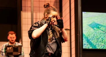 „Domino“ teatro premjera „Be stabdžių“