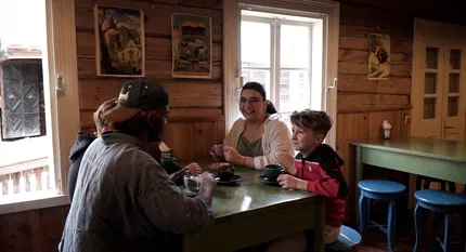 Tarptautinė vaikų / paaglių stovykla Rumšiškių Liaudies buities muziejuje (anglų kalba)