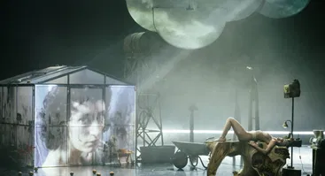 PREMJERA.„Chroma“