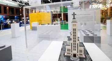 LEGO parodoje Kaune – popkultūros herojų ir modernizmo architektūros susitikimas