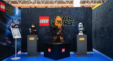 LEGO parodoje Kaune – popkultūros herojų ir modernizmo architektūros susitikimas