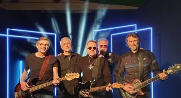 “Artistai” gyvai | grupė „Poliarizuoti stiklai“