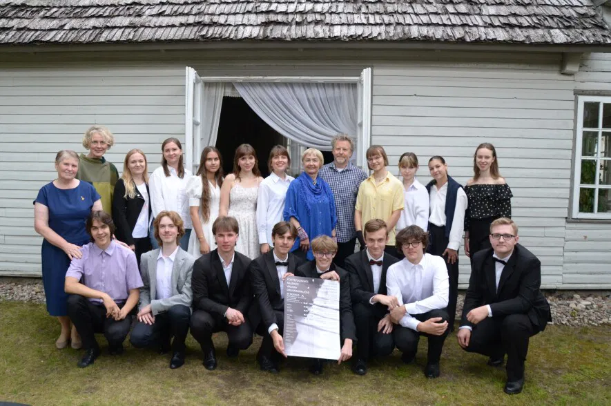 60-oji Fortepijoninė vasara | S. Šimkaus konservatorijos auklėtinių koncertas 60-oji Fortepijoninė vasara | S. Šimkaus konservatorijos auklėtinių koncertas