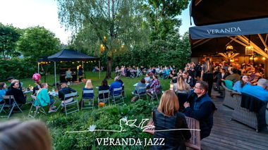 • Džiazas po atviru dangumi • PIANO JAZZ • Leonidas Mieldažis – pianinas