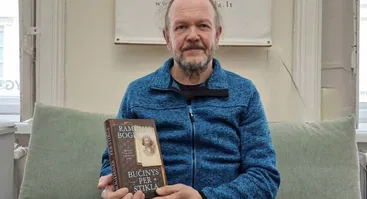 Ramūno Bogdano romano „Bučinys per stiklą" pristatymas