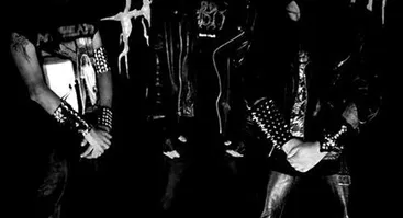 Anal Vomit (blackened death / thrash metal, Peru) + Magyla