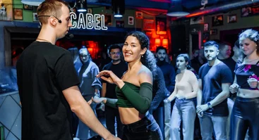 SALSA NIGHT @ The Old Cuban Pub FREE