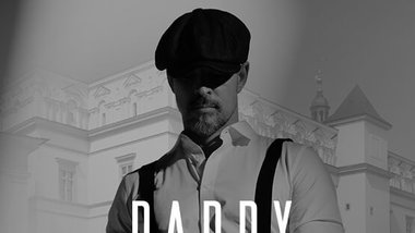 Daddy Was A Milkman su Orkestru