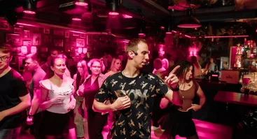 ONLINE pradedančiųjų SALSA kursas KAUNAS