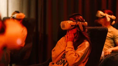 VR patirtys „Angelų takais“ ir „Pasaulių sutvėrimas“ | PALANGA