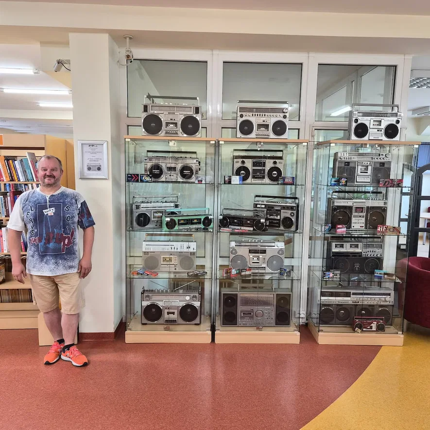 Česlovo Raštučio magnetolų paroda „Atgal į ateitį su Boombox“