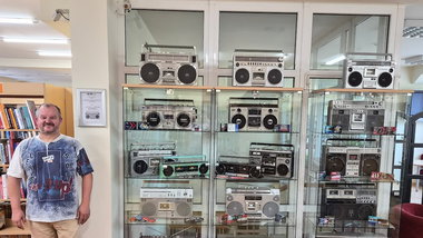 Česlovo Raštučio magnetolų paroda „Atgal į ateitį su Boombox“
