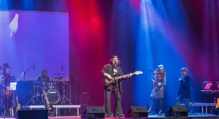 Keistuolių teatro koncertas „Paskutiniai Bremeno muzikantai po 20 metų“
