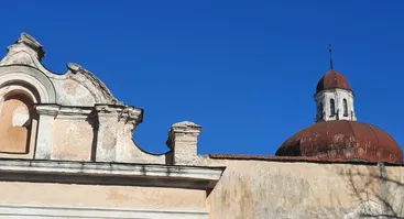 Paversti bažnyčias prieštikybiniais muziejais