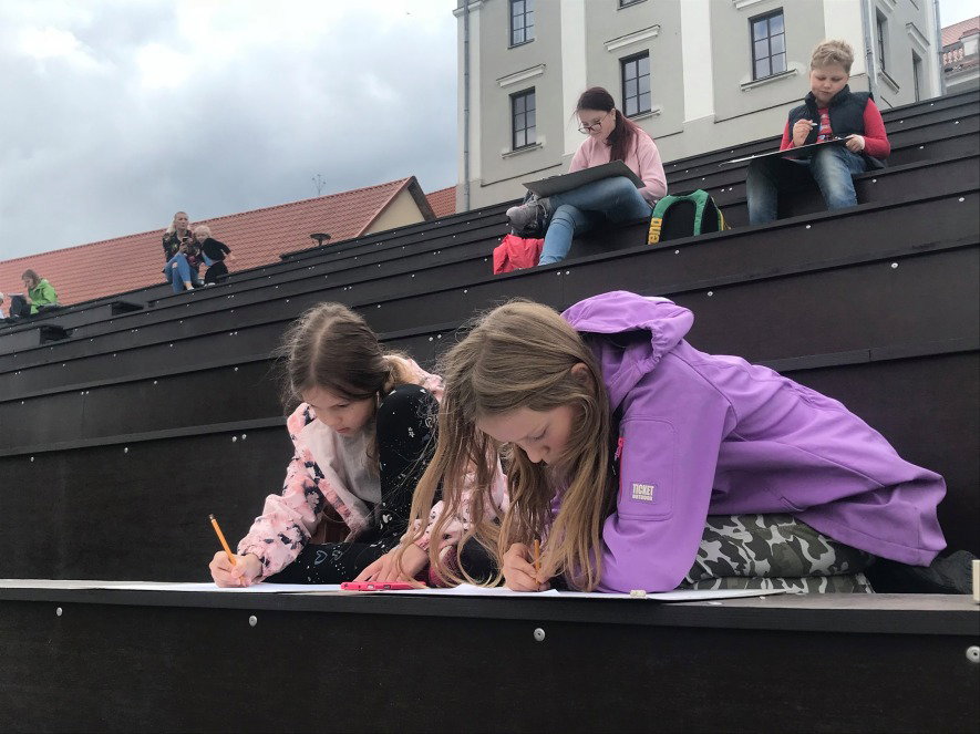 Kūrybinė vasaros stovykla "Jaunasis dailininkas" 7-14m. vaikams