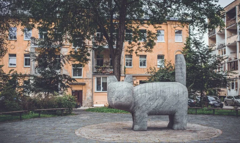 J. Ivanauskaitės skveras