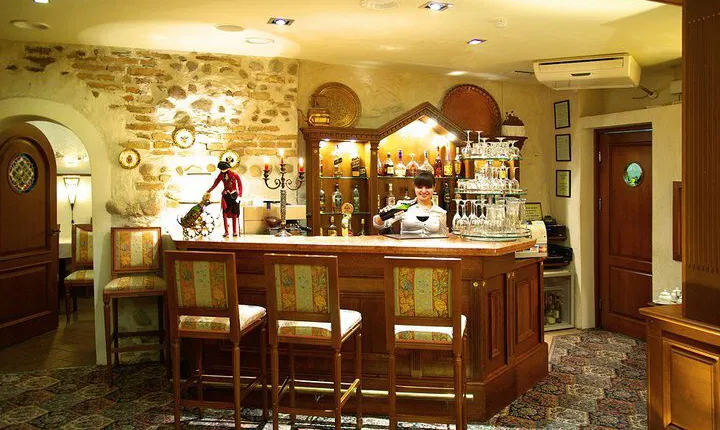Viešbutis "Dvaras"