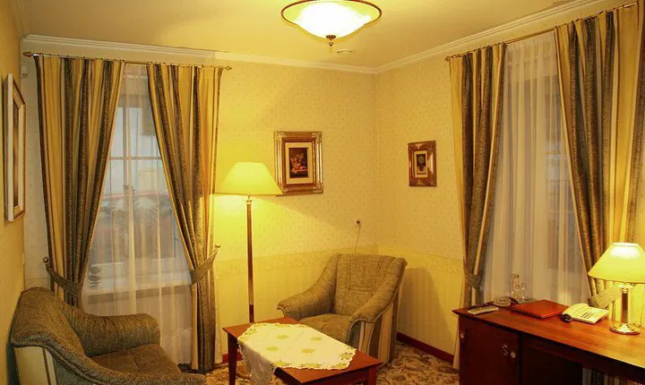 Viešbutis "Dvaras"
