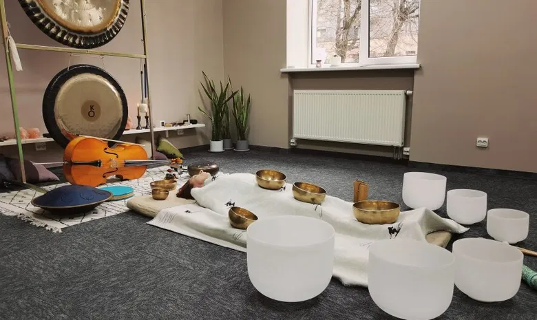 "Artimi Garsai" garso terapijos ir saviugdos studija