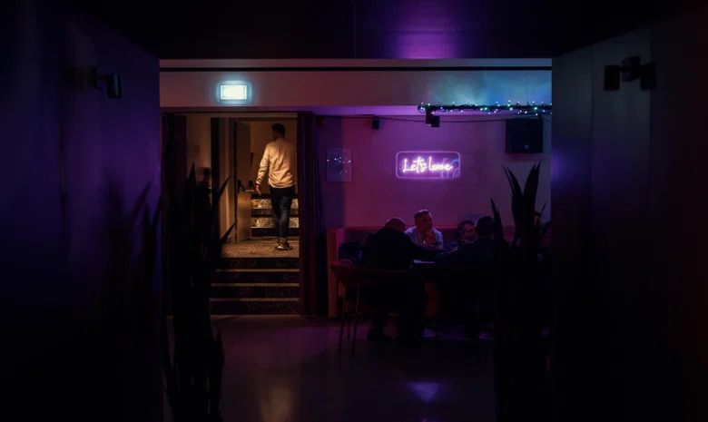 Neringa Basement bar