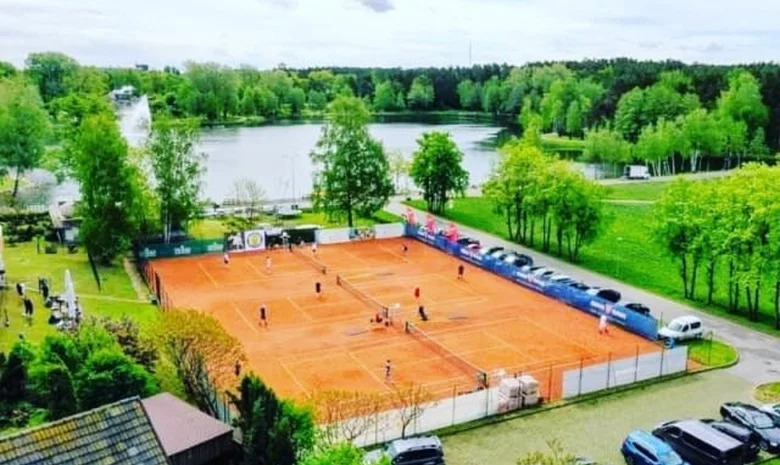 Viešbutis "Dainava" / Druskininkų teniso klubas