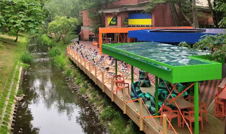 Palangos Rąžės terasa. Vytauto g. 84, Palanga