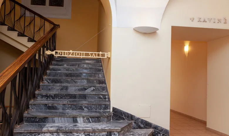 VILNIAUS TEATRAS „LĖLĖ“
