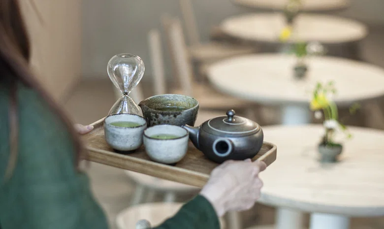 Yugen Tea japoniškos arbatos baras-studija