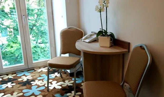 „Algiro Hotel“