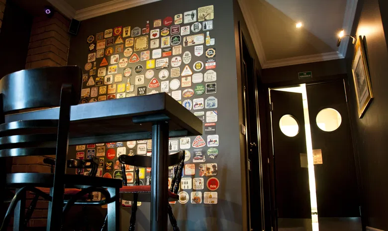 The Crown Pub