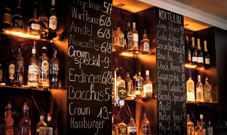 The Crown Pub