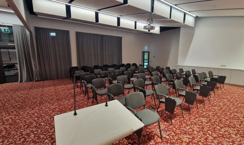 Plius.TV  konferencijų centras / konferencijų salė 
