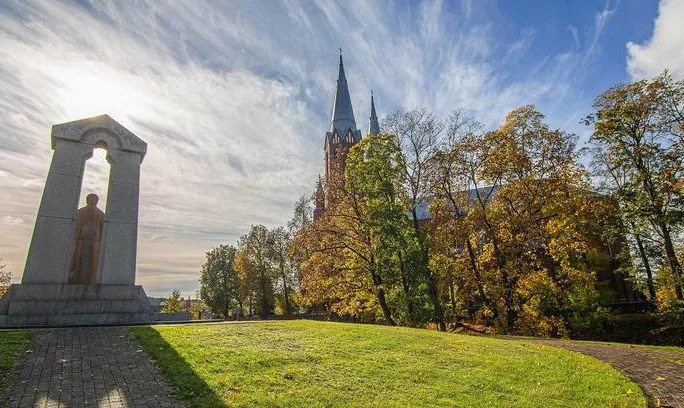 Vyskupo skv. 1, Anykščiai