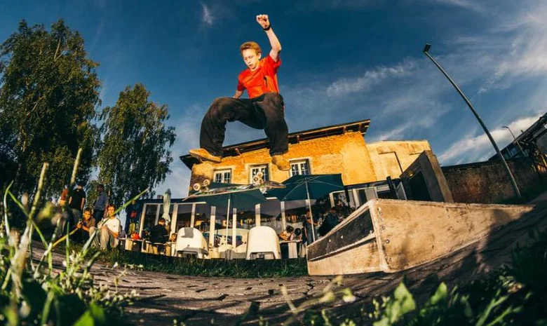 AJE+skatepark