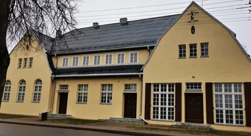 Mažosios Lietuvos Jurbarko krašto kultūros centras (Smalininkuose)