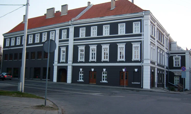 Šv. Gertrūdos g. 33