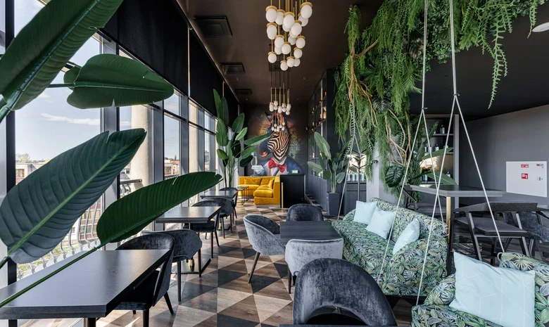 SKY BAR | HOUSE OF MR ZEBRA - Victoria Hotel Klaipėda