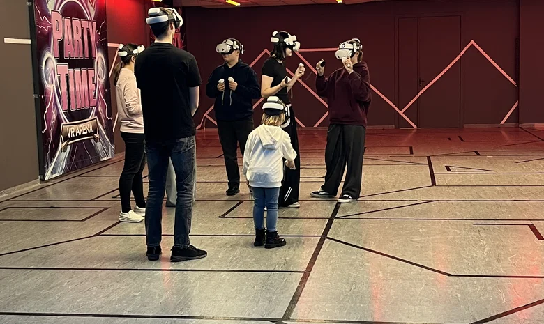 Party Time - VR Arena