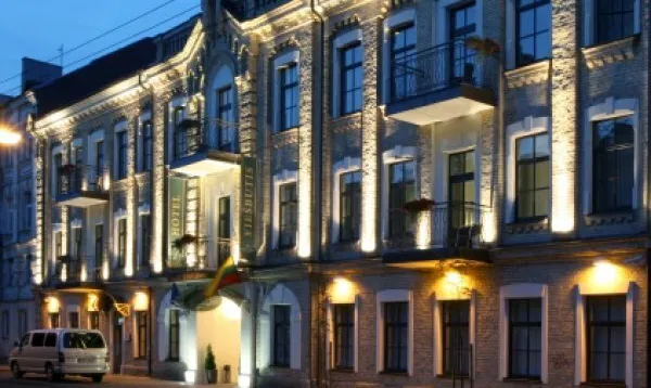VIEŠBUTIS „CITY HOTELS ALGIRDAS“