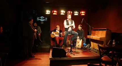 Jazz Cellar 11