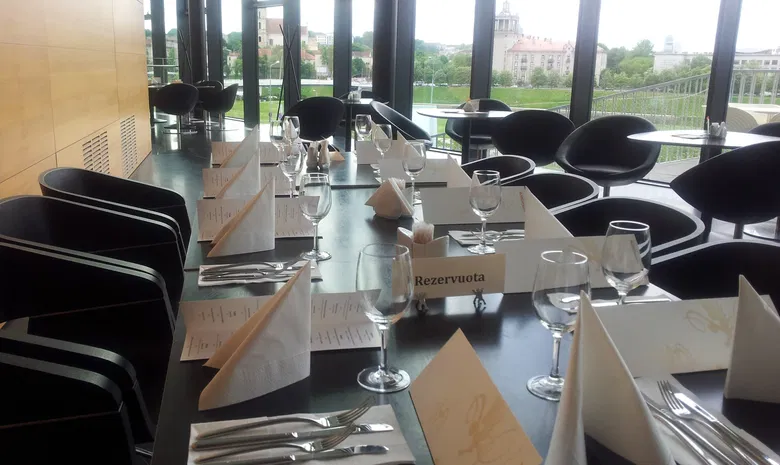 Lunch@Bank pietų restoranas