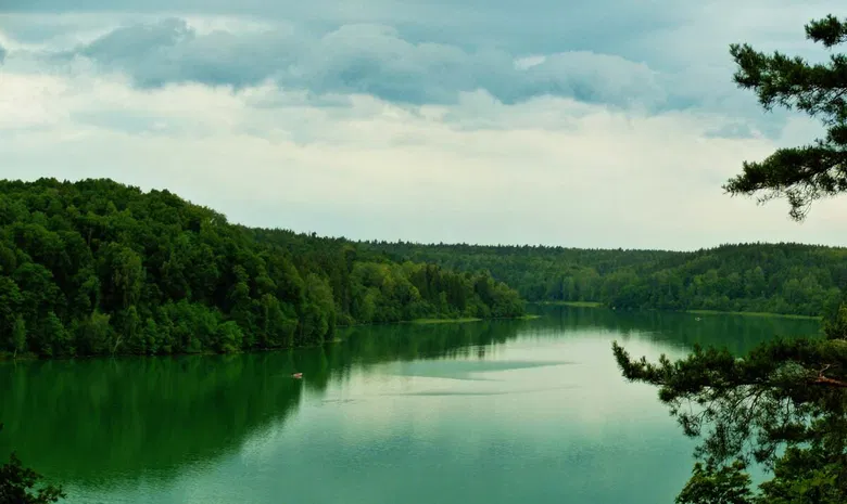 Žalieji ežerai