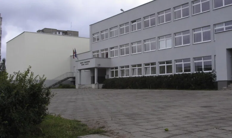 Stanevičiaus vidurinė mokykla