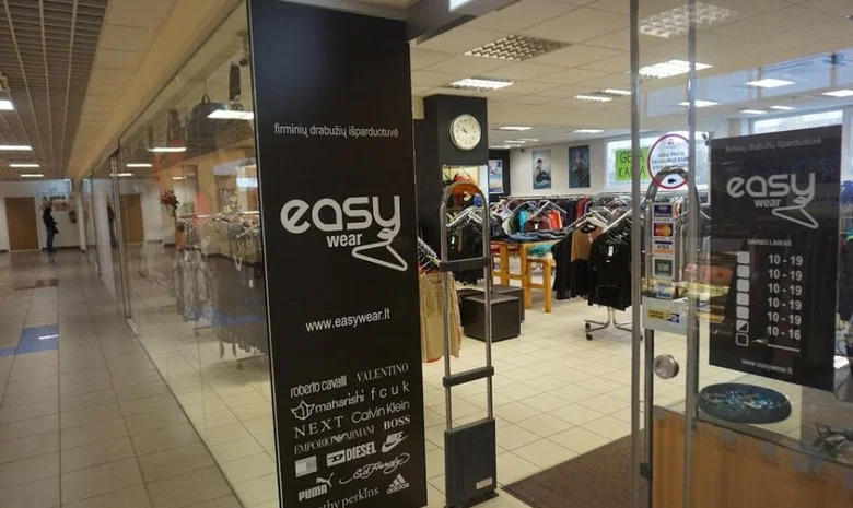 EasyWear Išparduotuvė