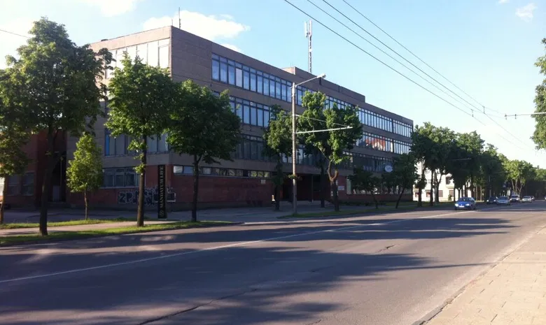 Savanorių pr. 225