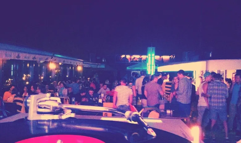 SKY 21 Terrace